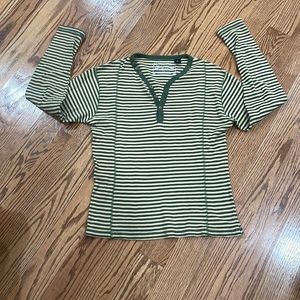 Long sleeve shirt size men good condition